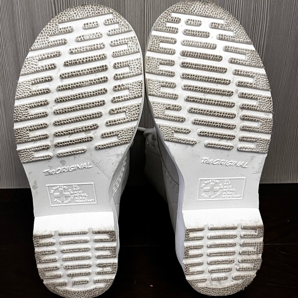 ❌SOLD❌ Doc Martens White Boots - Picture 8 of 8